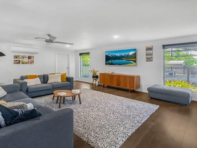 Sunlit, Spacious and Steps to the Heart of Mudgee
