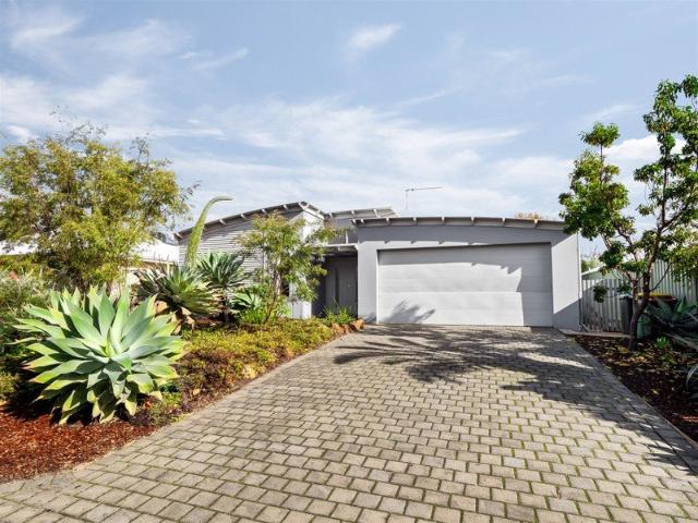 Sunlit, Spacious and Superbly Located
