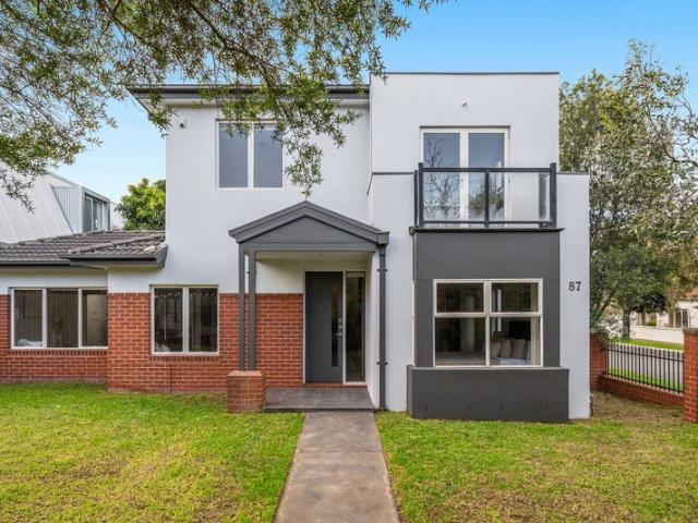 Sunlit, Spacious, Stylish & Serene
