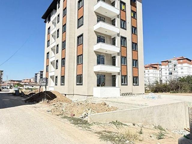 SUNMAX' TAN CAMİKEBİR MAH. ARAKAT 2+1 DAİRE