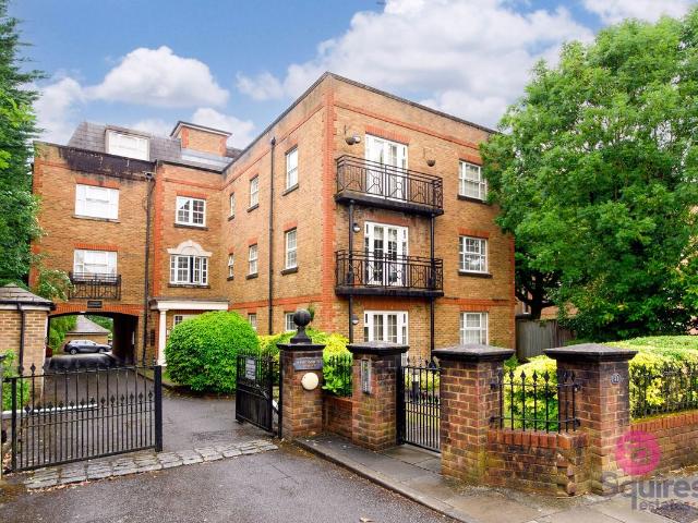Sunningfields Road, Kingsmount Court NW4, 2 bed flat to rent, £2,000 pcm | PrimeLocation