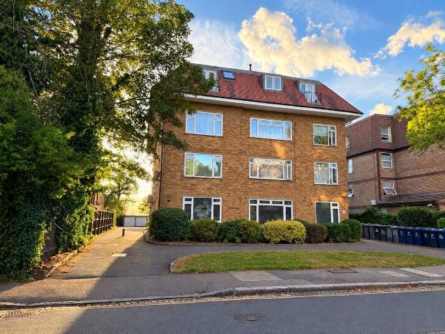 Sunningfields Road, London NW4, 1 bed flat to rent, £1,500 pcm | PrimeLocation