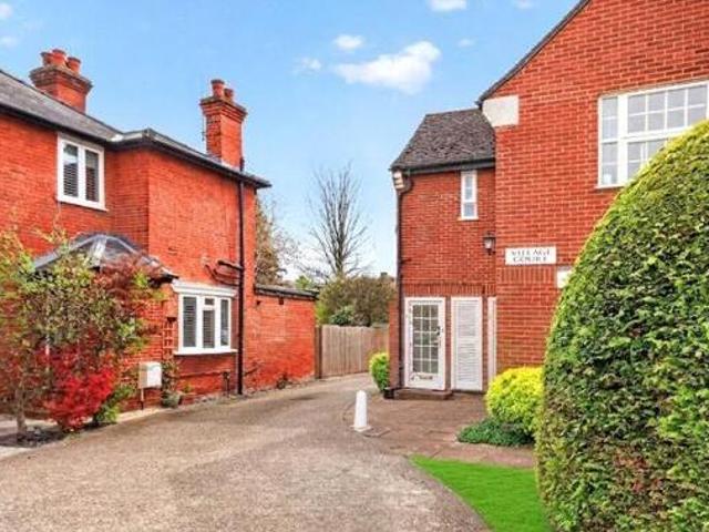 Sunninghill, Upper Village Road, Ascot, 2 Bedroom Apartment