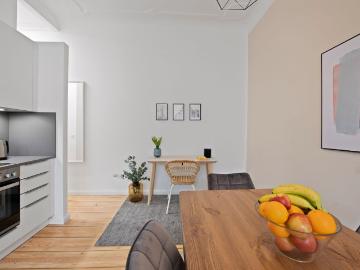 Sunny 2 room flat in the heart of Pankow, Berlin Amsterdam Apartments for Rent