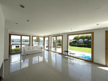 SUNNY TERRACE SPACE WITH PANORAMIC VIEW!
