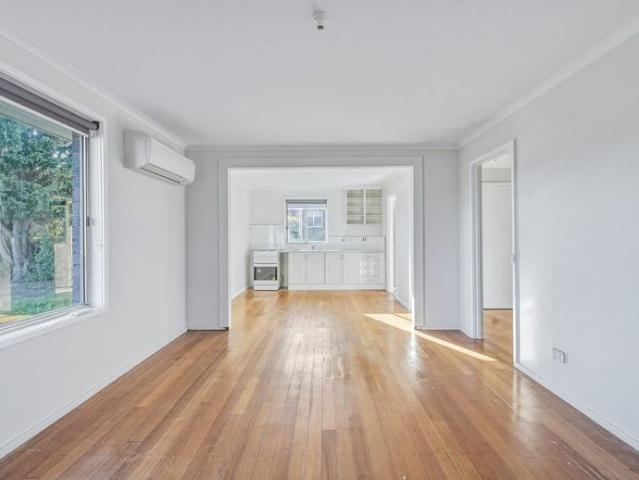 Sunny Three Bedroom Home in Gagebrook