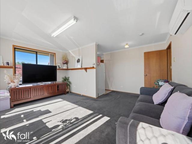 Sunny villa in a great location