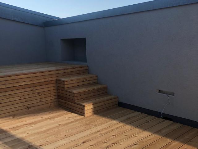 Sunny and charming roof top apartment with terrace in the center of Berlin, Berlin Amsterdam Apartments for Rent