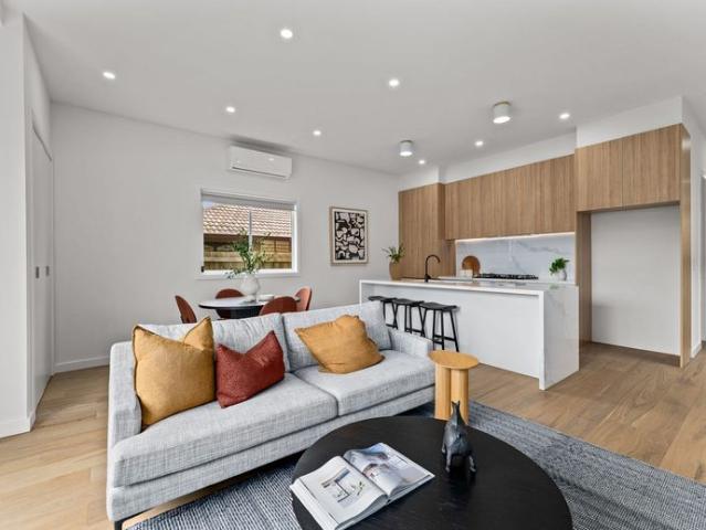 Sunny and modern!