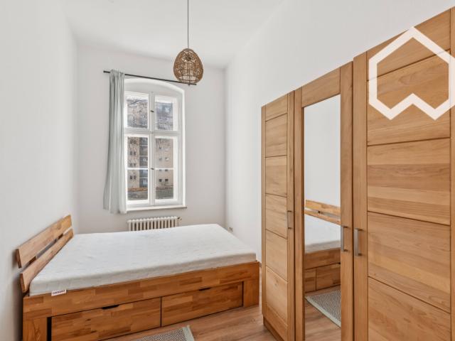 Sunny and quiet 1 BR appartement in Charlottenburg
