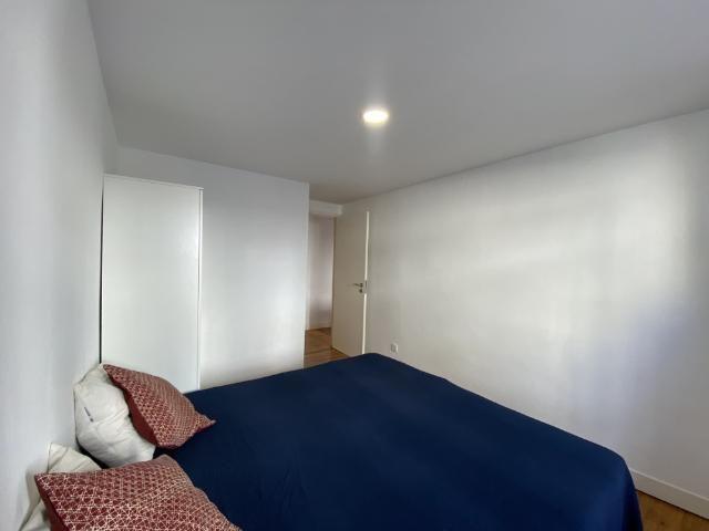 Sunny apartment near Lisbon's River
