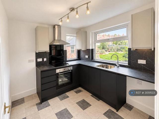 Sunny Bank, Hull, HU3 1 bed flat to rent £675 pcm £156 pw