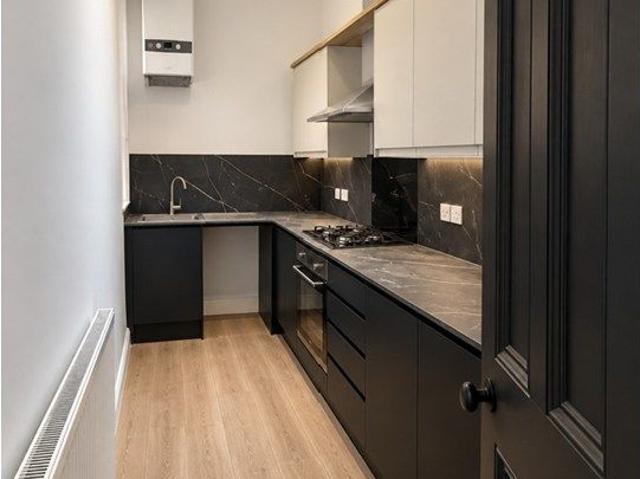 Sunny Bank, Hull HU3, 1 bed flat to rent, £700 pcm | PrimeLocation