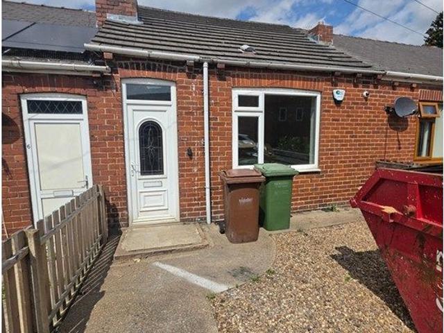Sunny Bank, Wakefield WF4, 1 bed bungalow to rent, £795 pcm | PrimeLocation