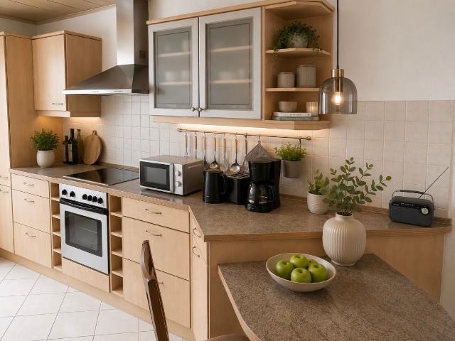 Sunny, central and quiet 3 room apartment, Nurnberg Amsterdam Apartments for Rent
