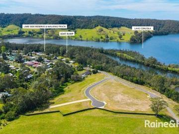 SUNNY ELEVATED LAKESIDE POSITION VACANT LAND