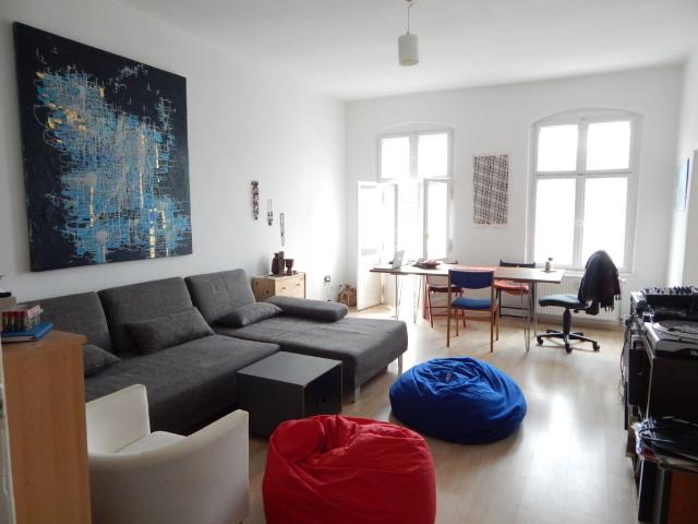 Sunny & Elegant Apartment in Friedrichshain's center, Berlin Amsterdam Apartments for Rent