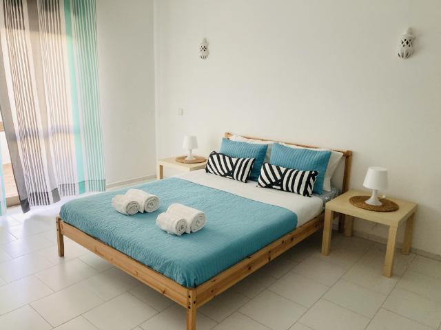 Sunny flat 2 km from the beach