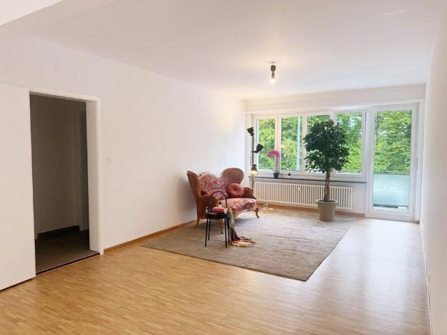 Sunny garden flat on the Binninger Höhe