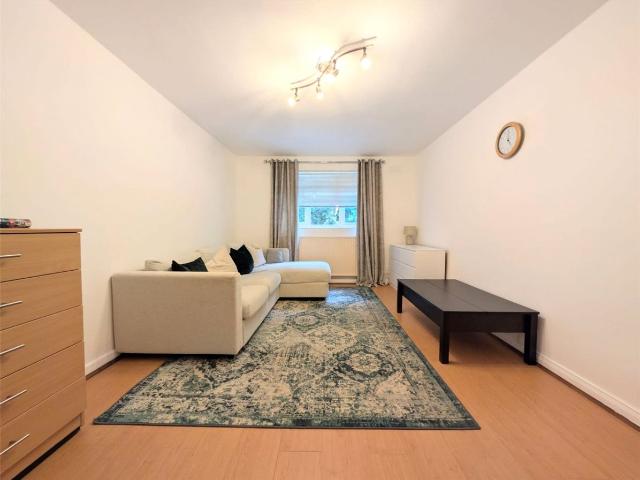 Sunny Gardens Road, Hendon, London NW4, 1 bed flat to rent, £1,500 pcm | PrimeLocation
