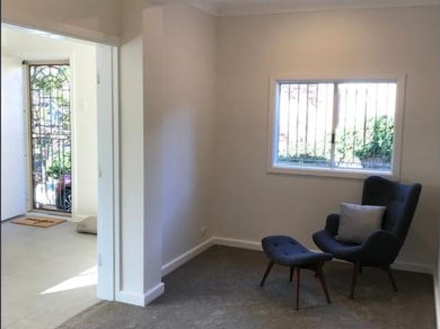 Sunny Granny Flat Elanora Heights 2101