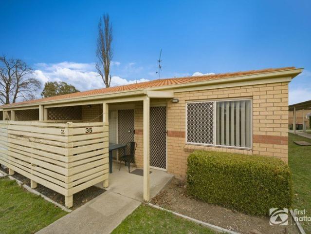 Sunny Home in Sunny Cove Armidale