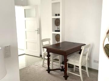 Sunny large apartment in Lichterfelde West near FU Berlin and S Bahn S1, Berlin Amsterdam Apartments for Rent