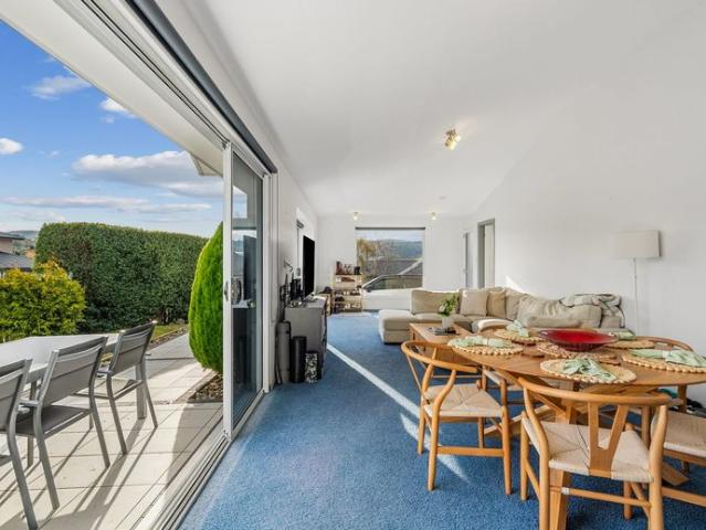 Sunny, Low Maintenance Living In The Heart Of Kingston