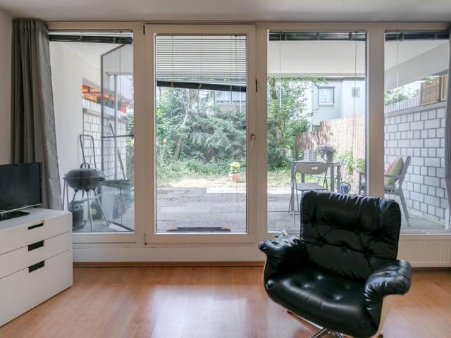 Sunny, nice apartment with garden