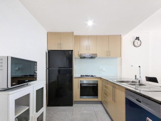 Sunny North Facing Apartment in the Heart of Wolli Creek