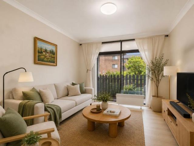 Convenient Ground Floor Living in an Unbeatable Hornsby Location