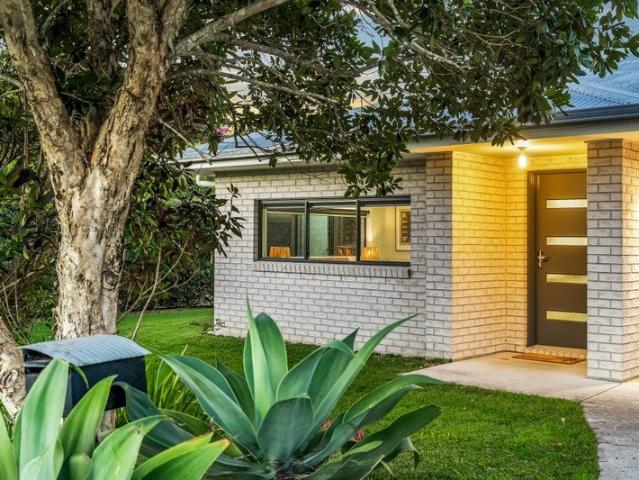 Sunny north facing easy care modern home