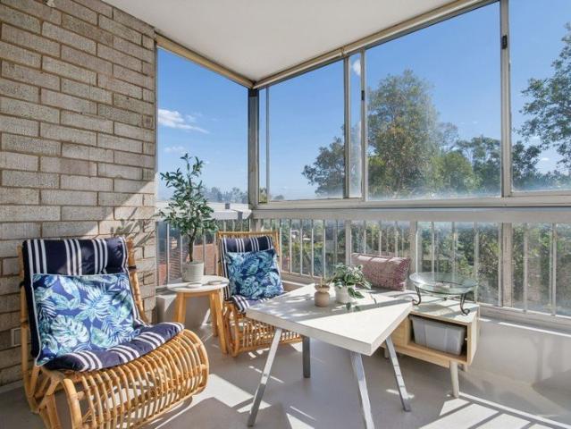 Sunny northerly aspect, secure parking and a walk to everything location