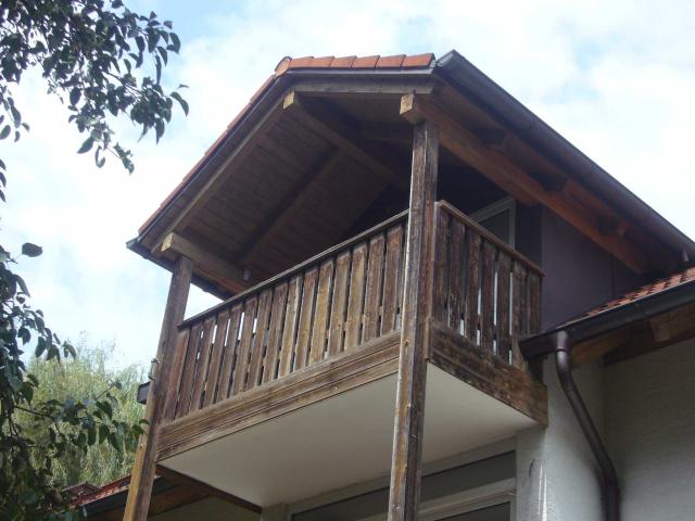 Sunny Oasis of Tranquility in Bogenhausen: High END Fully Furnished 3 Room Apartment