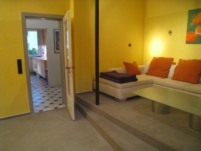 Sunny, quiet and central apartment in Hannover, Hannover Amsterdam Apartments for Rent