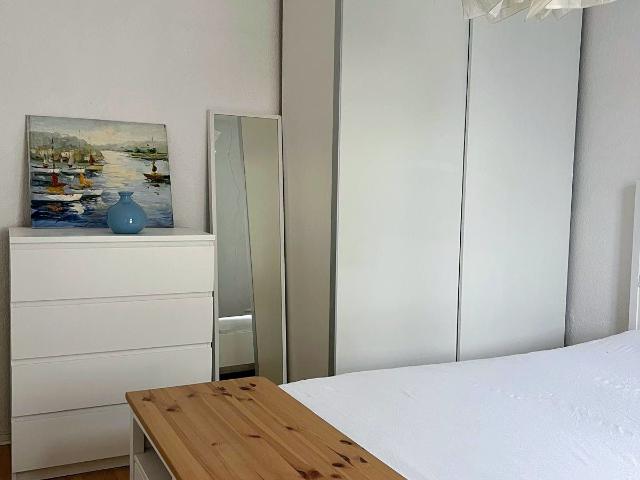 Sunny & Quiet Furnished Altbau Apartment near Charlottenburg Palace, Berlin Amsterdam Apartments for Rent