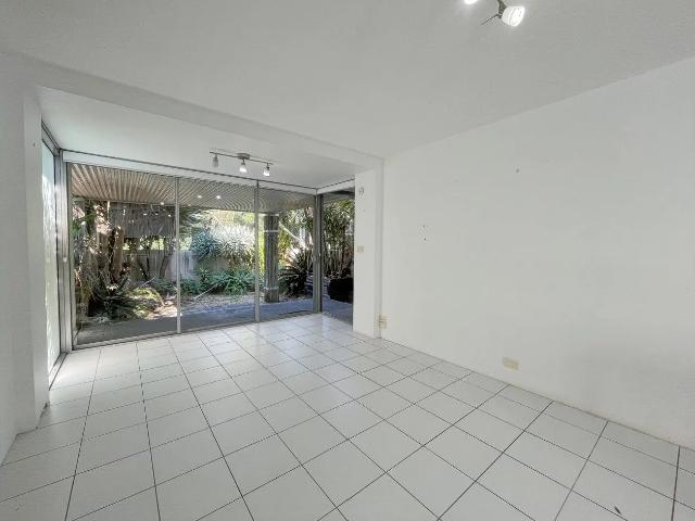 SUNNY SATWELL UNIT