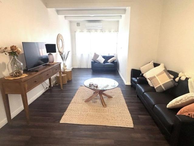 SUNNY SAWTELL COTTAGE WITH UTILITIES INCLUDED