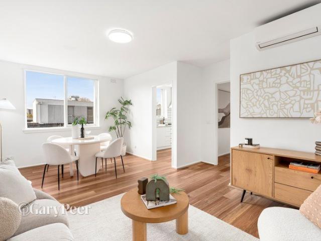 Sunny, spacious & brilliantly updated from top to toe