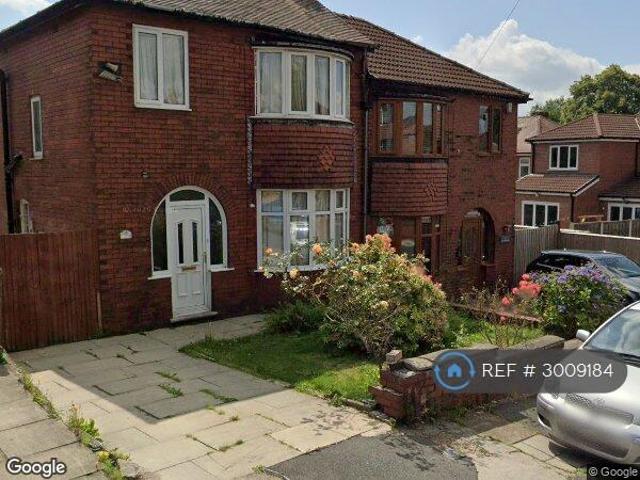 Sunnymead Avenue, Bolton, BL1 3 bed semi detached house to rent £1,200 pcm £277 pw