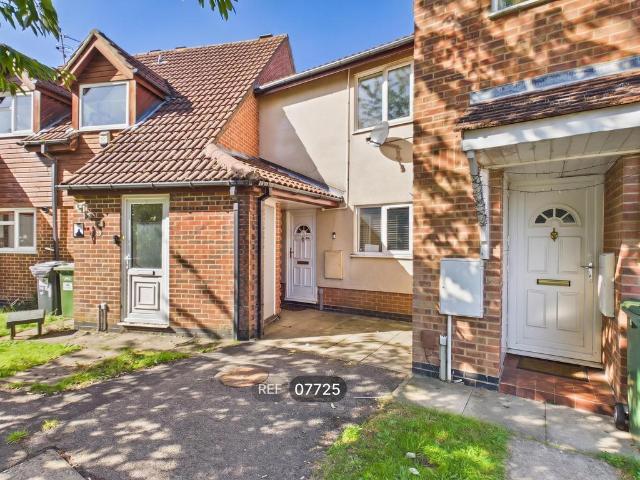 Sunnymead, Peterborough, PE4 5BY 2 bed terraced house to rent £895 pcm £207 pw