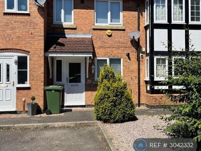 Sunnymead, Peterborough, PE4 2 bed terraced house to rent £925 pcm £213 pw