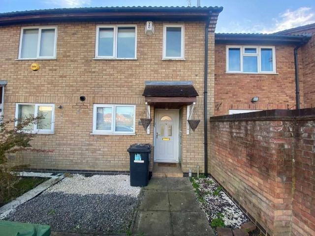 Sunnymead, Werrington, Peterborough PE4, 2 bed end terrace house to rent, £975 pcm | PrimeLocation