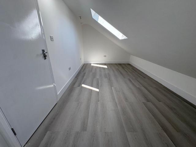 Sunnymede Drive, Ilford, Essex IG6, 4 bed flat to rent, £2,800 pcm | PrimeLocation