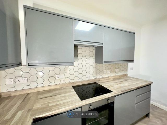 Sunnymede Terrace, Askern, Doncaster DN6, 3 bed end terrace house to rent, £750 pcm | PrimeLocation