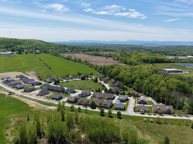 Sunrise Dr Lot,saint Albans Town, Condo For Sale