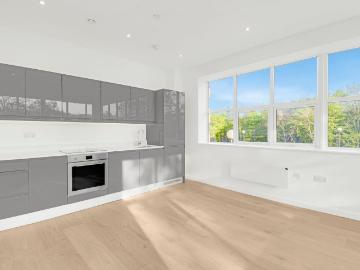 Sunrise Parkway, Milton Keynes MK14, 2 bed flat to rent, £1,450 pcm | PrimeLocation