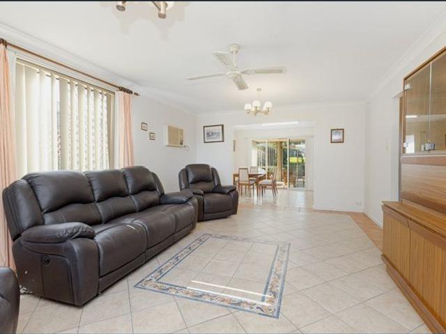 Sunroom, Garden and Family Ease