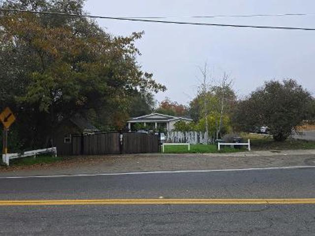 Sunset Ave