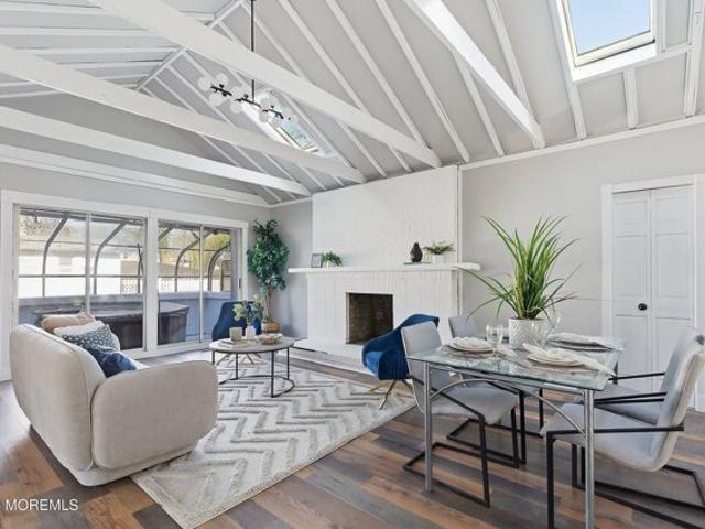 Sunset Ln, Howell, Home For Sale